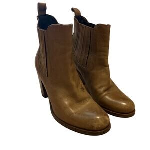 Boemos Italian Made Leather Booties Brown color size 38 7.5-8